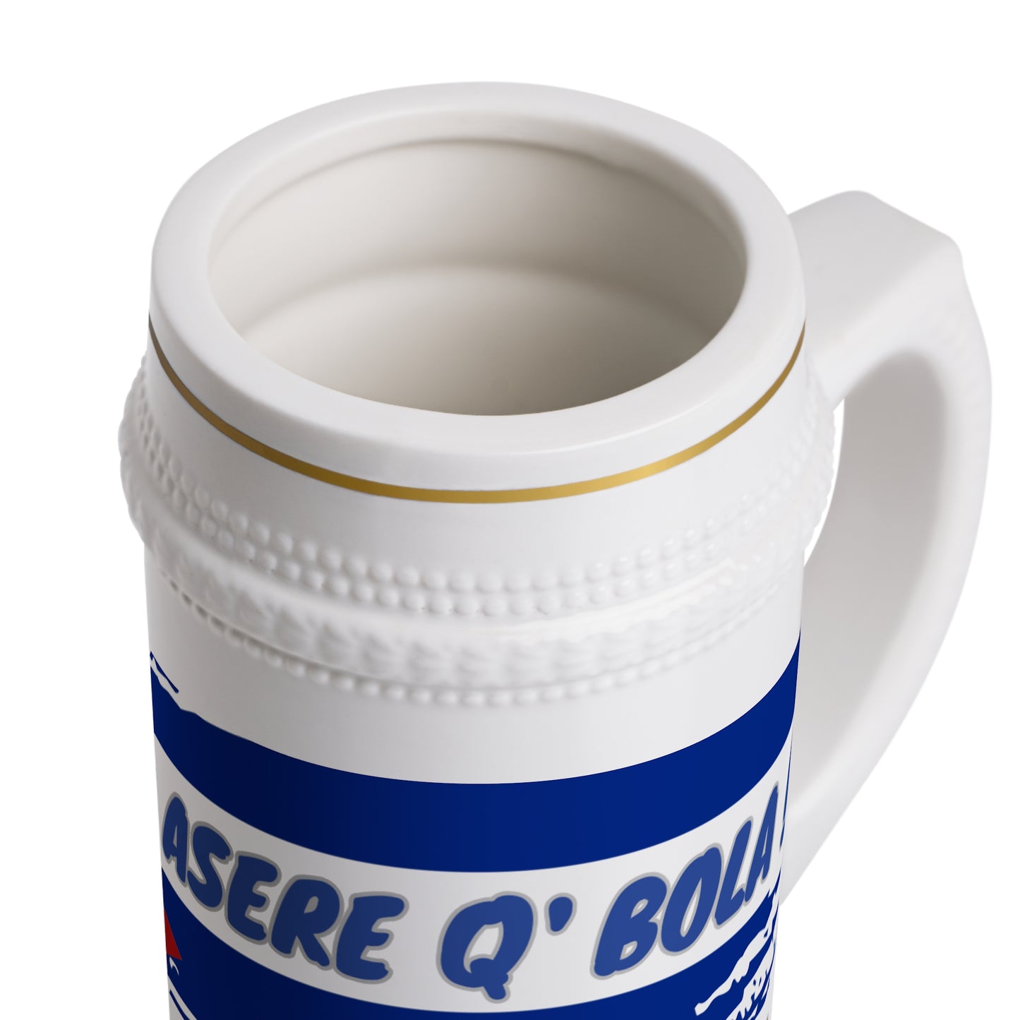 ¡Brindemos por una Cuba libre! Enriquece tu experiencia cervecera con esta jarra de temática cubana, una celebración de la vibrante cultura y espíritu cubanos.