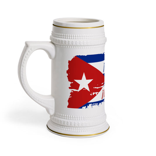 ¡Cheers to a free Cuba! Enhance your beer drinking experience with this Cuban-themed jug, a celebration of Cuba's vibrant culture and spirit.